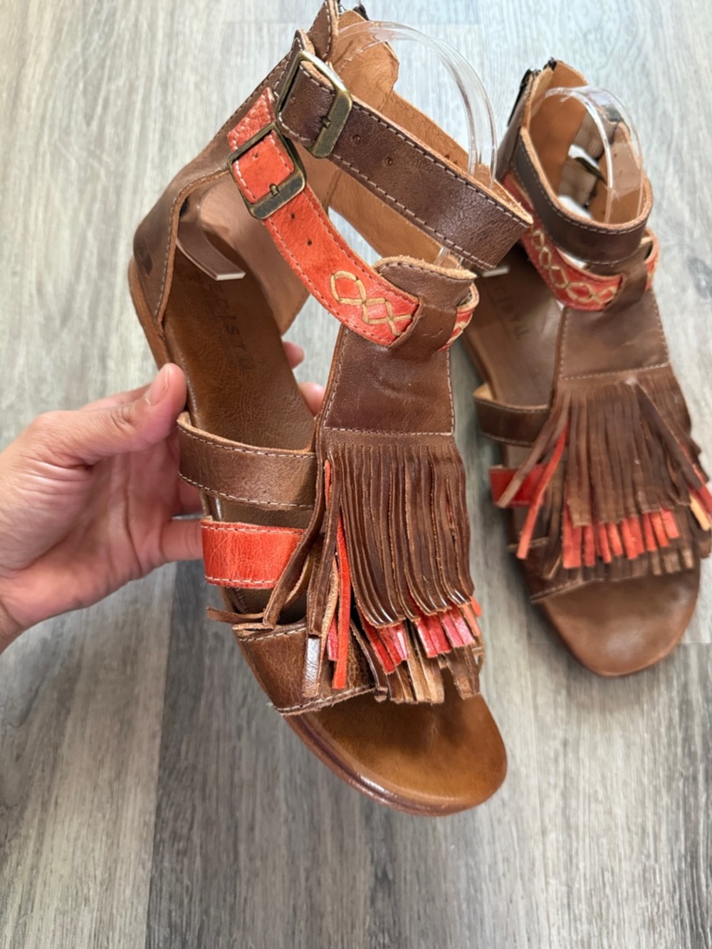 Bed Stu Alena Sandals 9 Brown Leather Fringe with Coral Accents